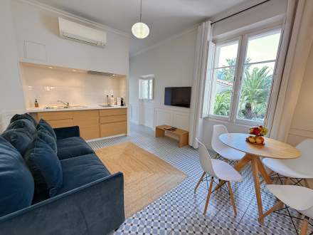 Suite n°5 à l’étage — salon