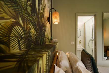 Chambre double classique — salle de bain avec douche