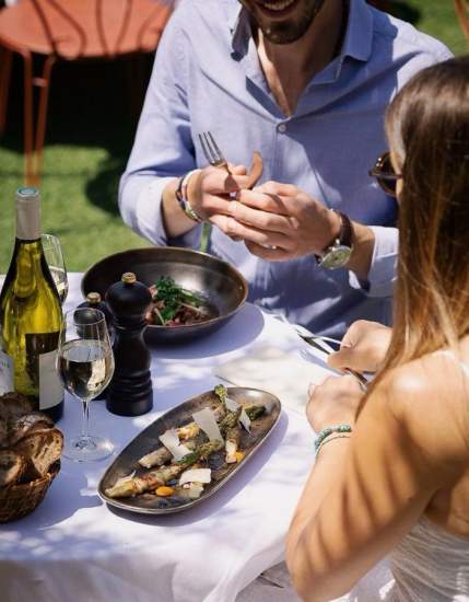 Le Bistrot Beaupin Diner Al Fresco dans les jardins
